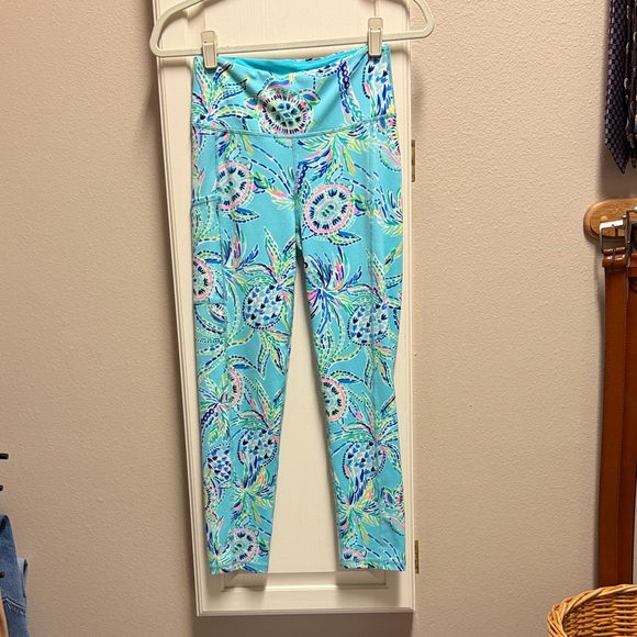 Lilly Pulitzer Pants - Lilly Pulitzer Blue and Pink Patterned Leggings - Luxletic